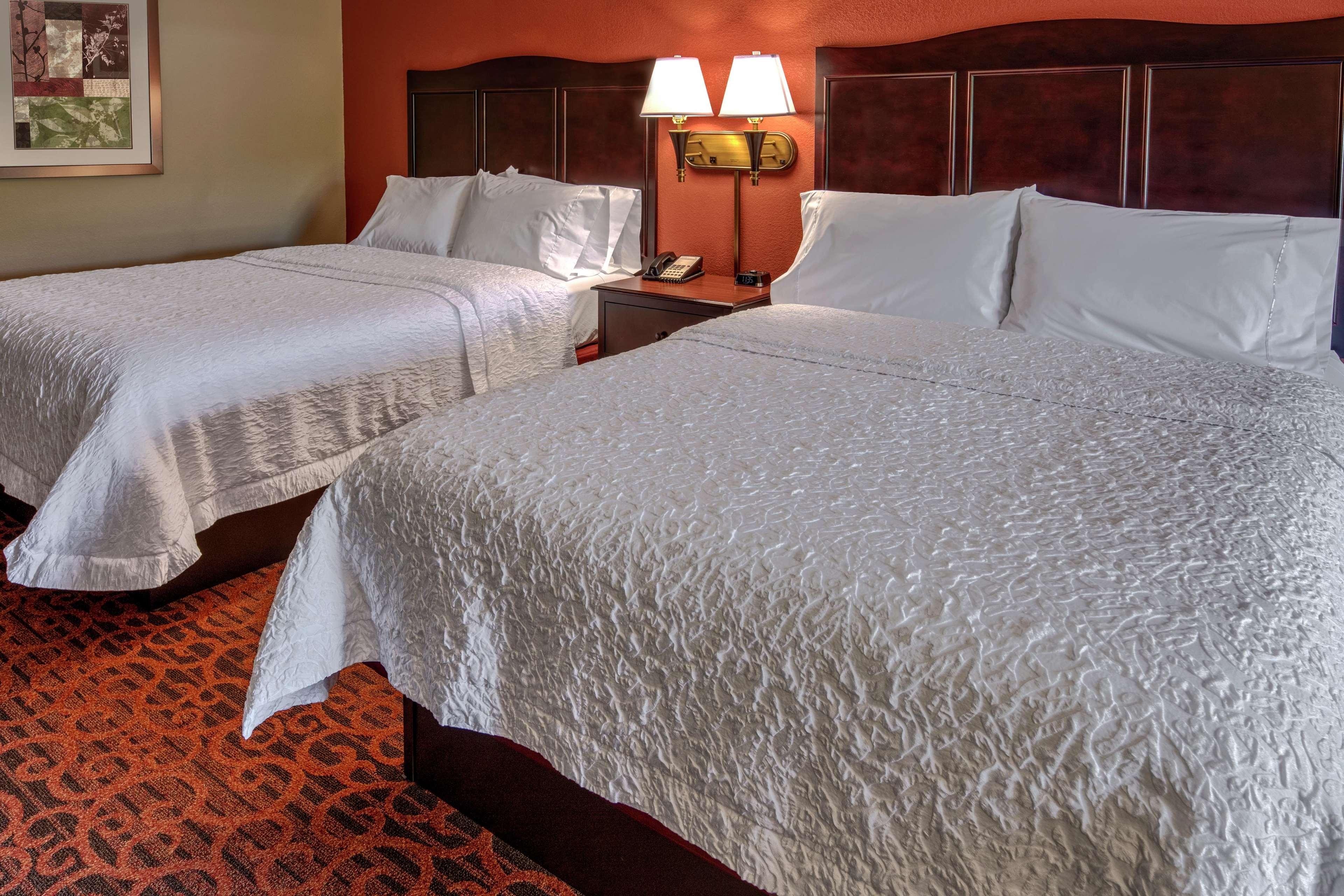 Hampton Inn Ashland Bagian luar foto