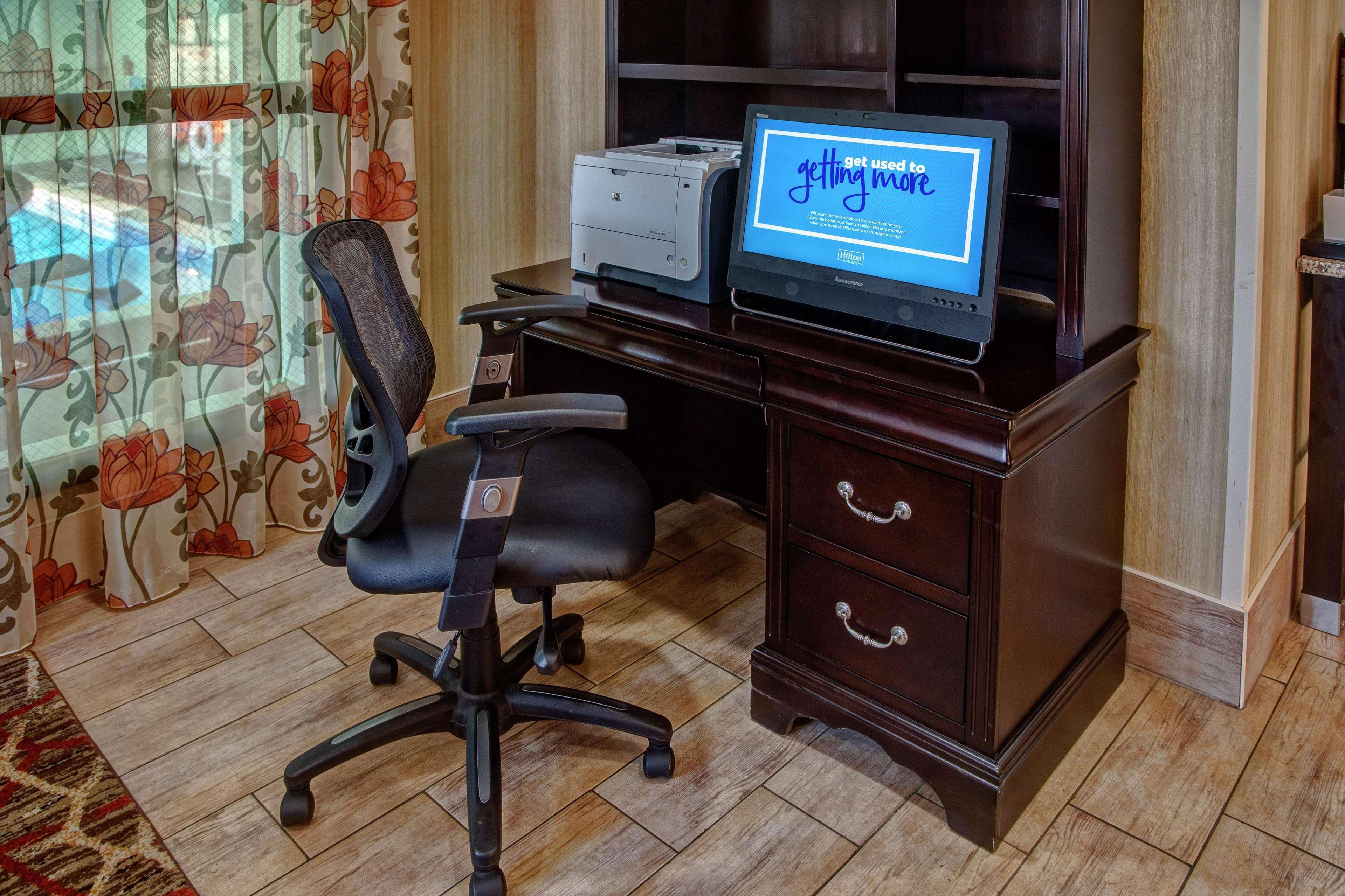 Hampton Inn Ashland Bagian luar foto