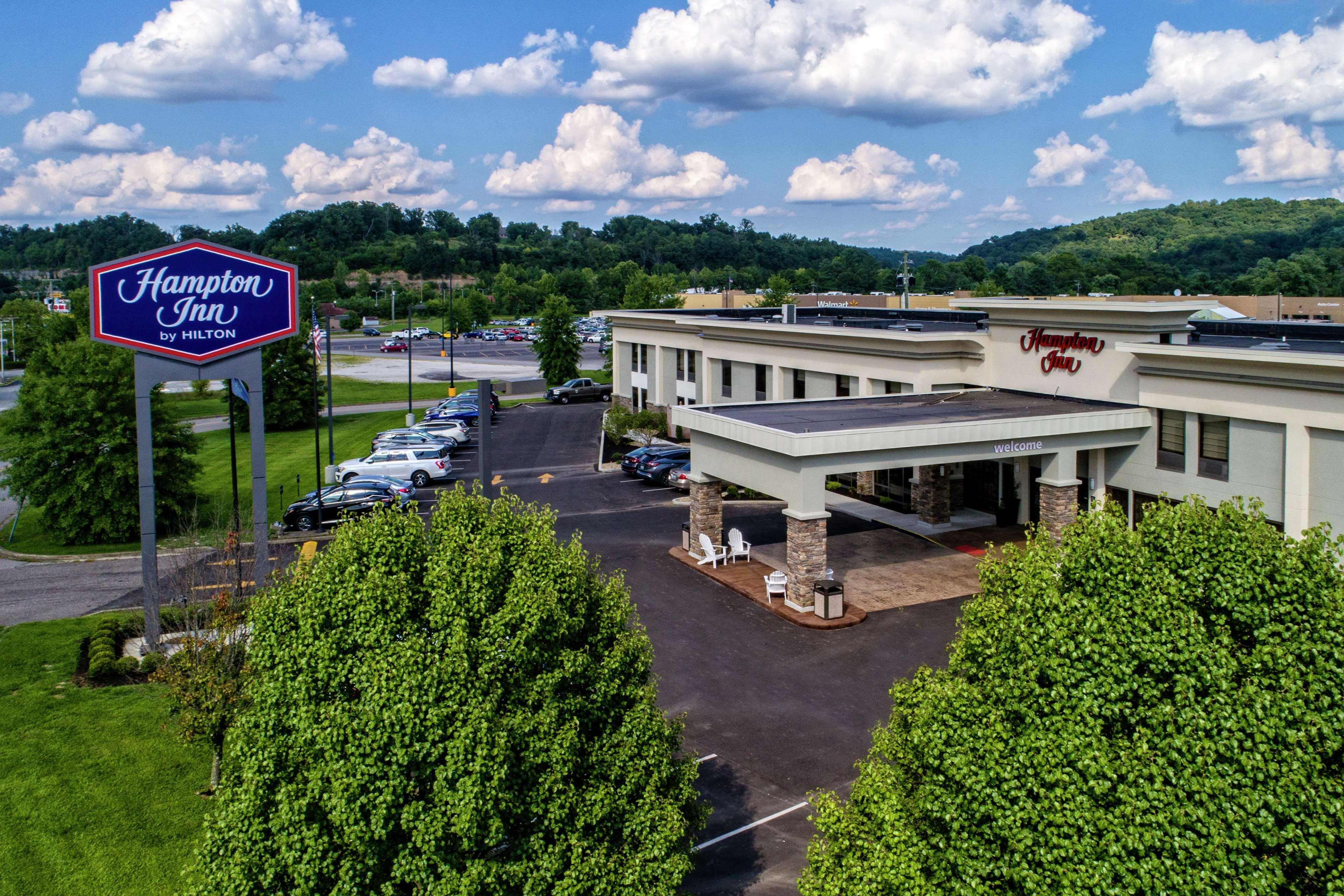 Hampton Inn Ashland Bagian luar foto